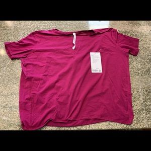 Lululemon Back in Action Short Sleeve tshirt in magenta